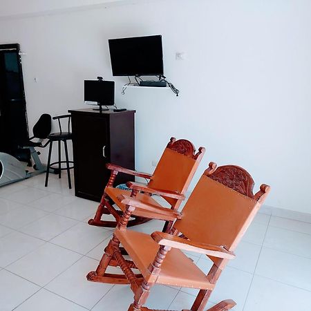 Departamento 22 Centrico,Cerca De Los Destinos Clave, Cas, Consulado, Centro De Gobierno Y Galerias Mall Hermosillo Exterior foto